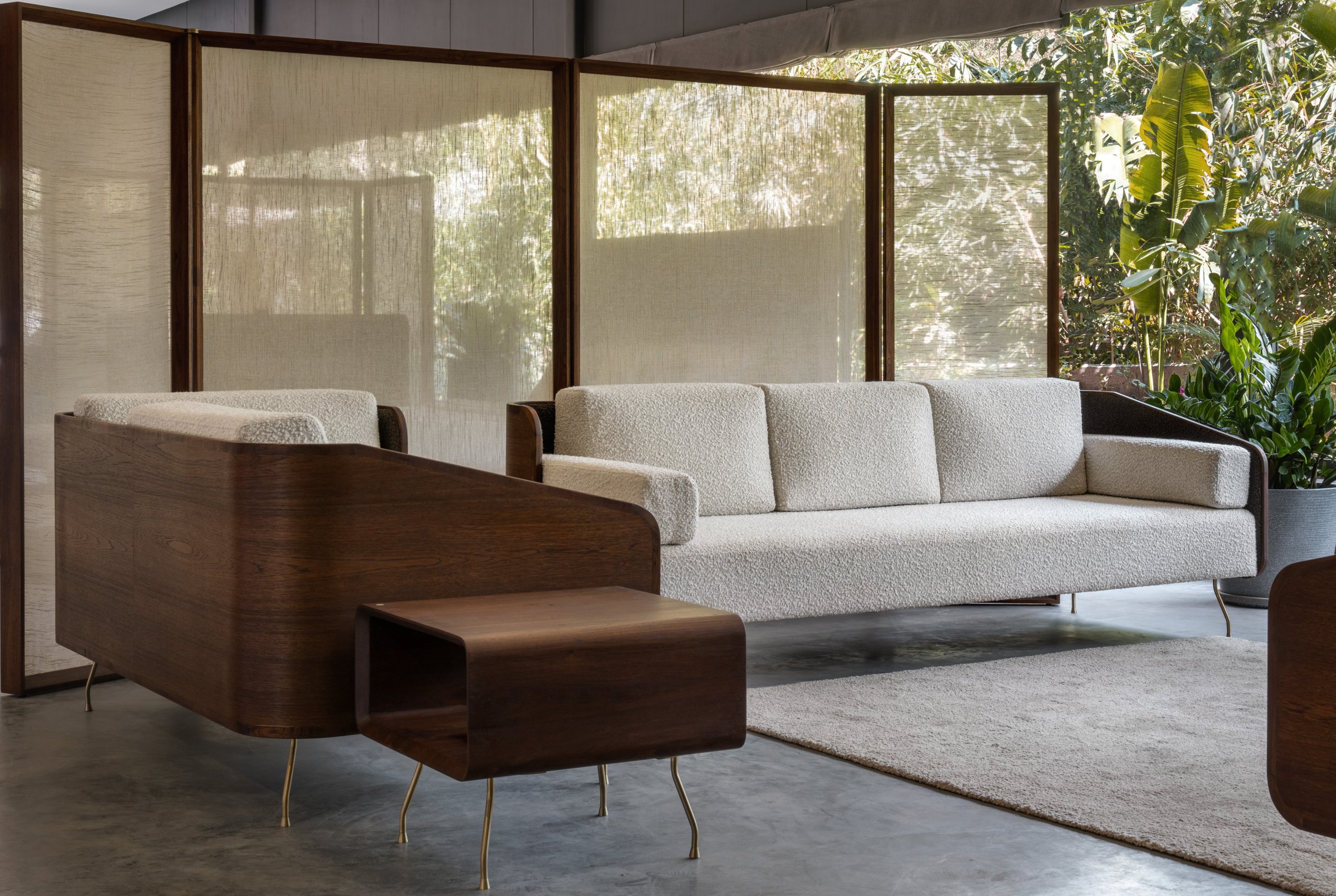 Cocoon Veneerback Sofa